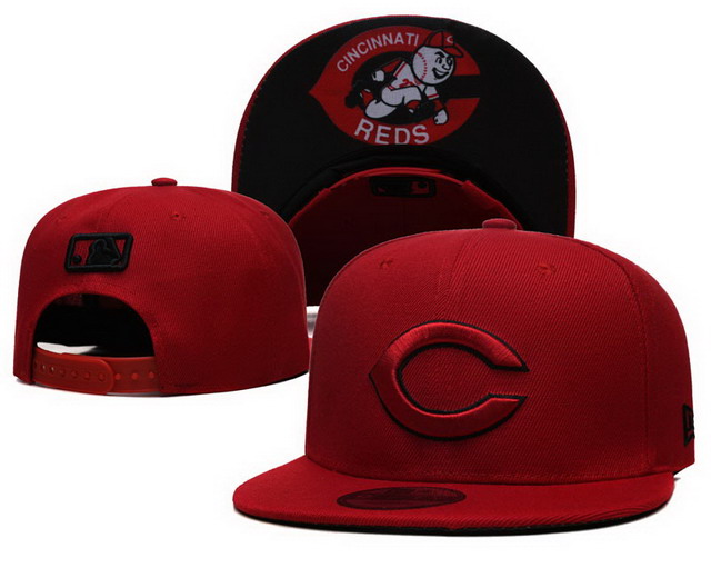 Cincinnati Reds hats-009